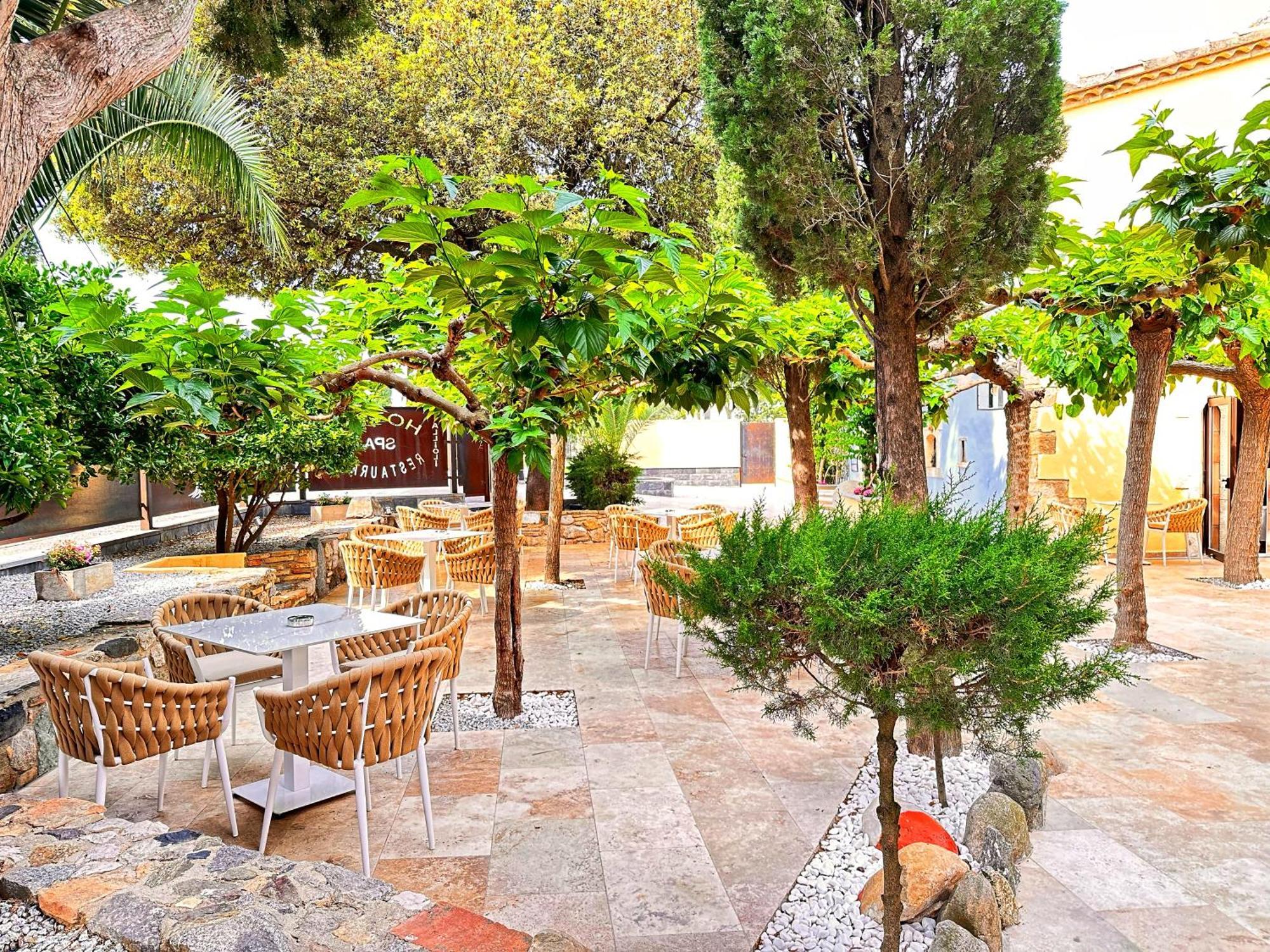 Boutique Hotel Comtal Empuries Rosas Exterior foto